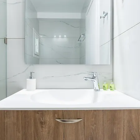 Stylish 1Br Apartment In The Heart Of Koukaki Athens Exterior photo