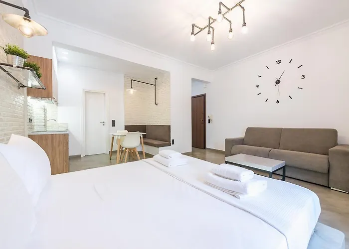 Stylish 1Br Apartment In The Heart Of Koukaki